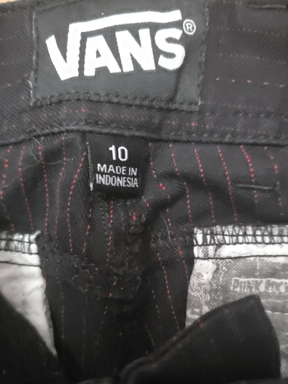 Vans Men’s Black Pinstripe Cargo Shorts - Subtle Stripe